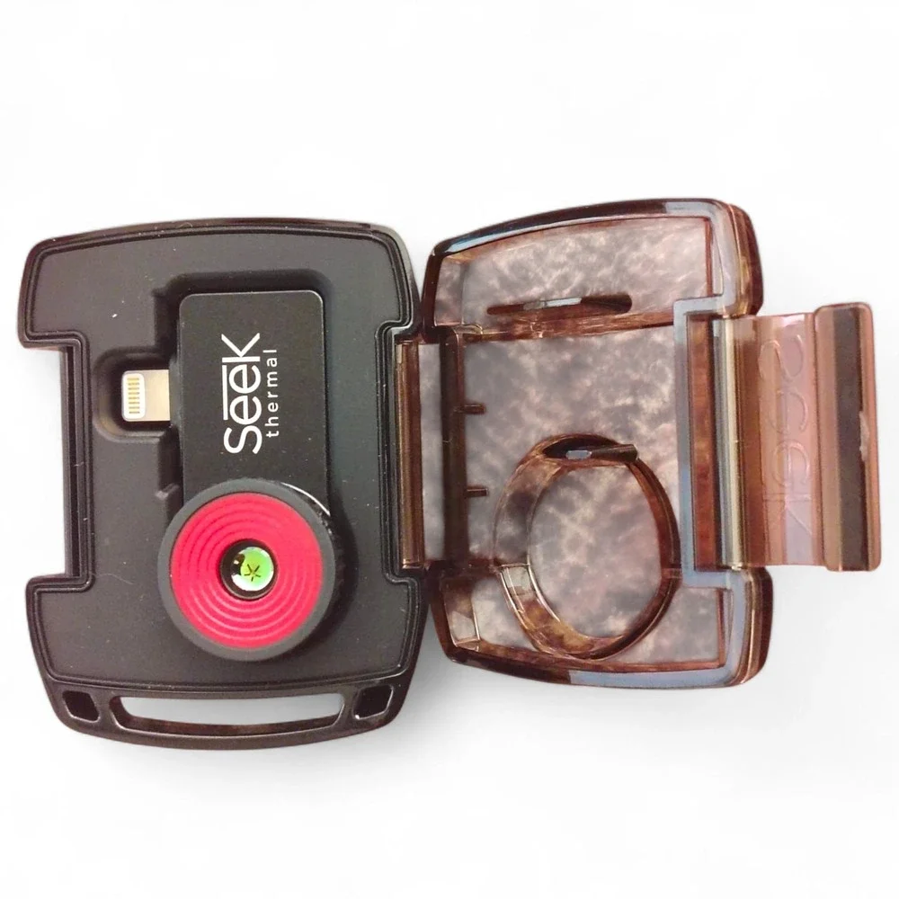 Seek Thermal Compact Infrared Thermal Camera for Apple iPhone iOS Lightning Case